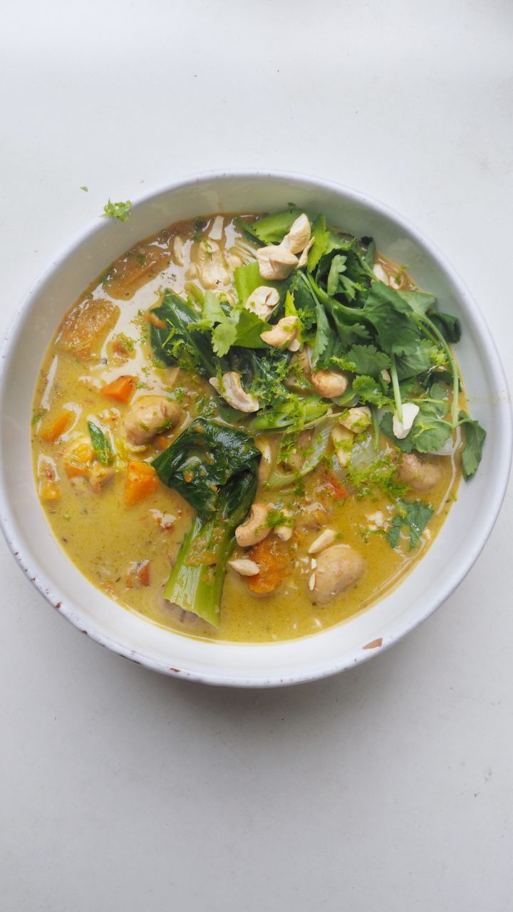 ALEX’S CURRY