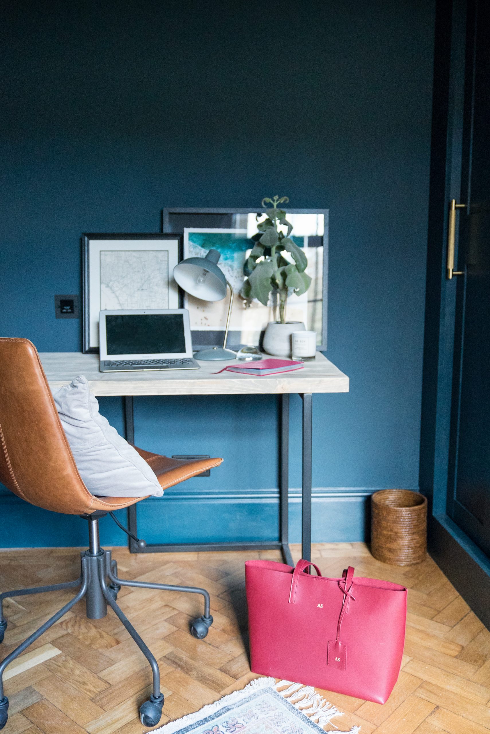 6 APPS I RELY ON WHEN WORKING FROM HOME